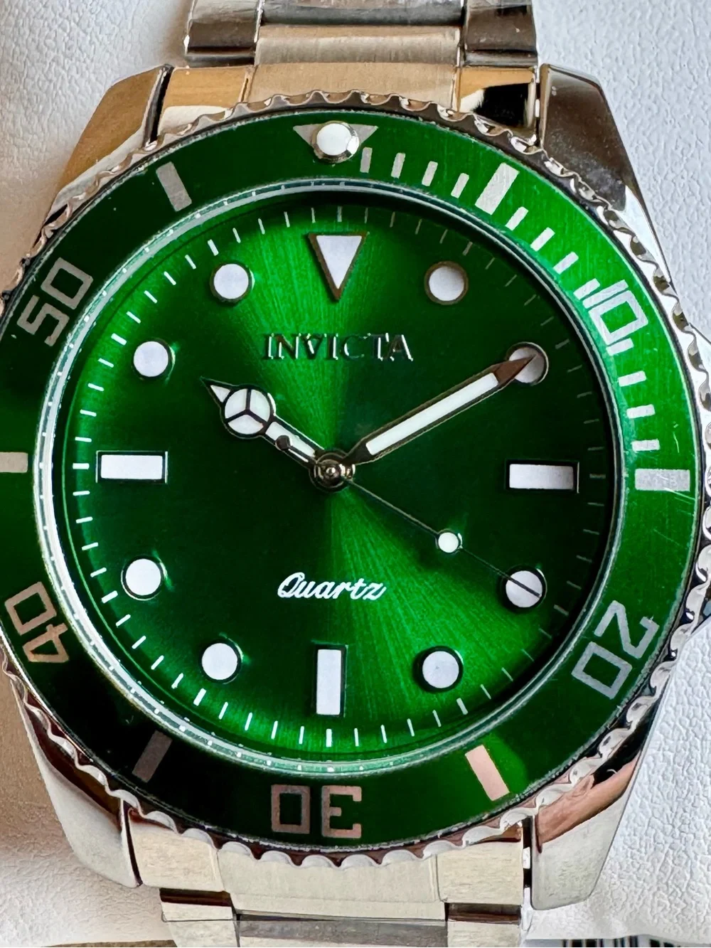Invicta Green DIal 42mm Men's Quartz Dive Watch NWT